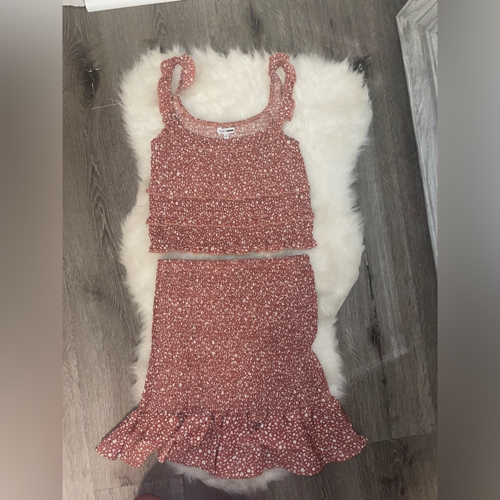 Fashion Nova skirt set